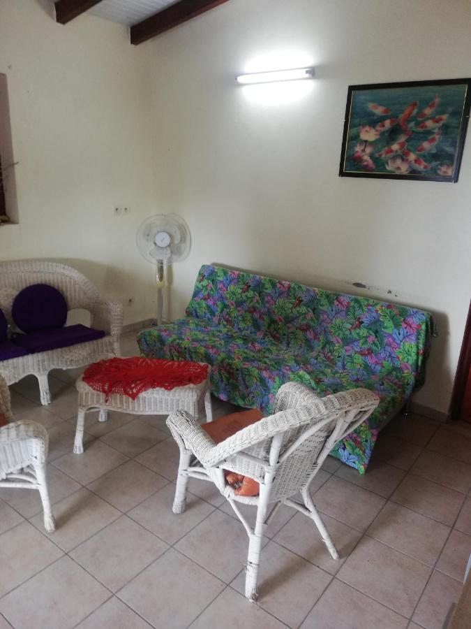Appartement Avec Vue Sur Mer Bouillante Exteriör bild